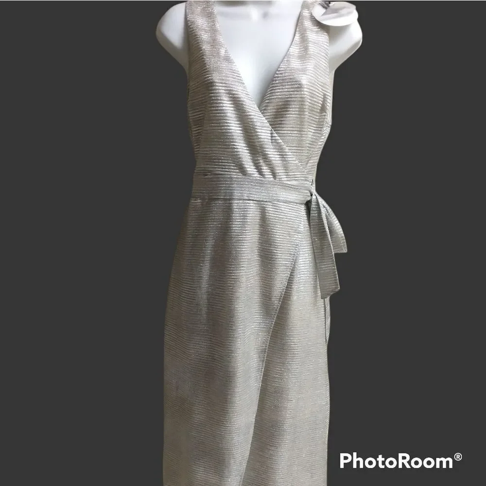 Anthropologie / Line + Dot Silver Wrap Dress, size M - Picture 2 of 8